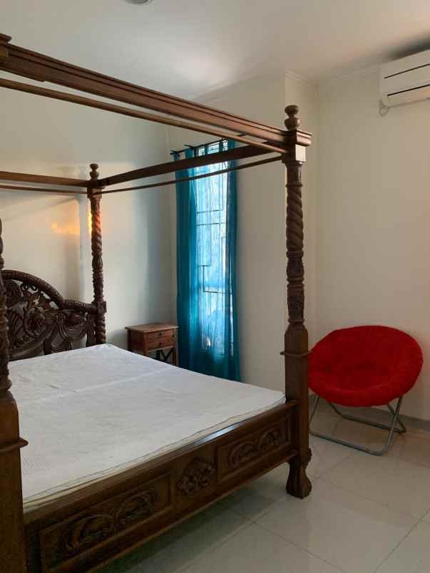 disewakan rumah suvarna sutera cluster bahana