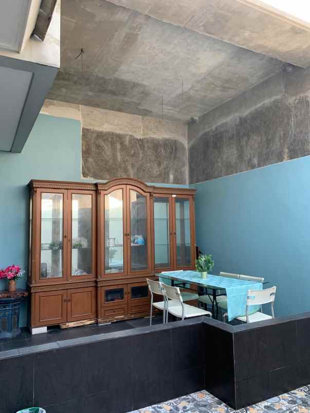 disewakan rumah suvarna sutera cluster bahana