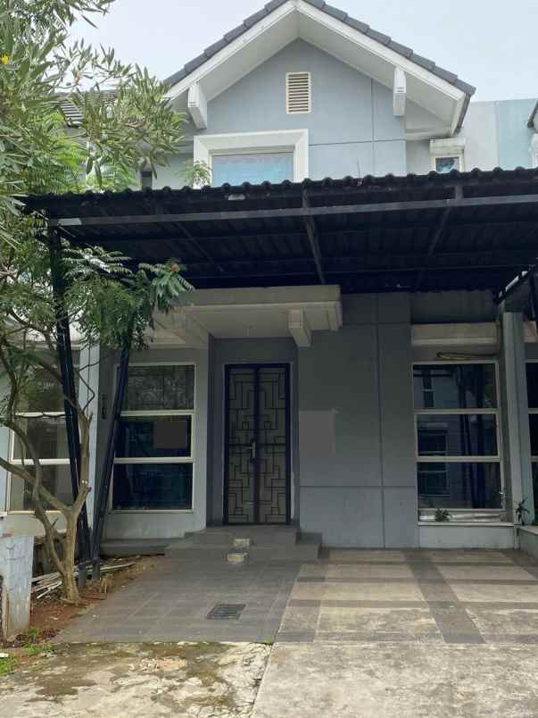 disewakan rumah suvarna sutera cluster bahana
