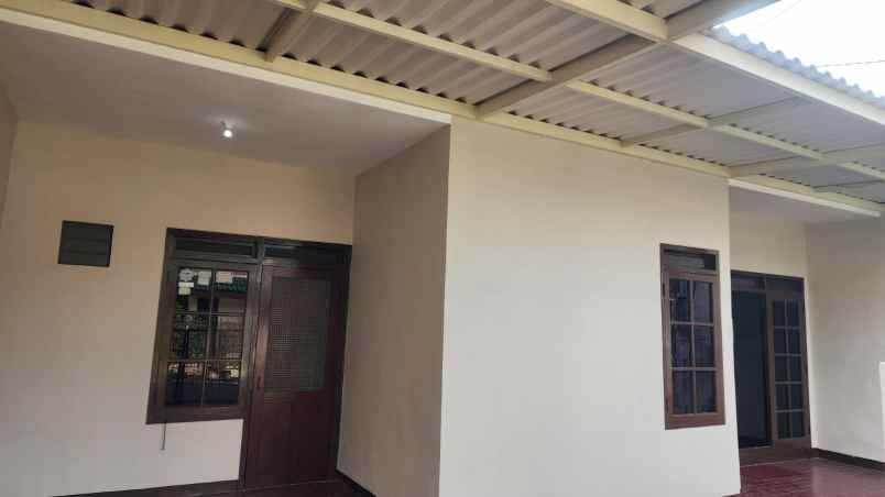 disewakan rumah wisma permai