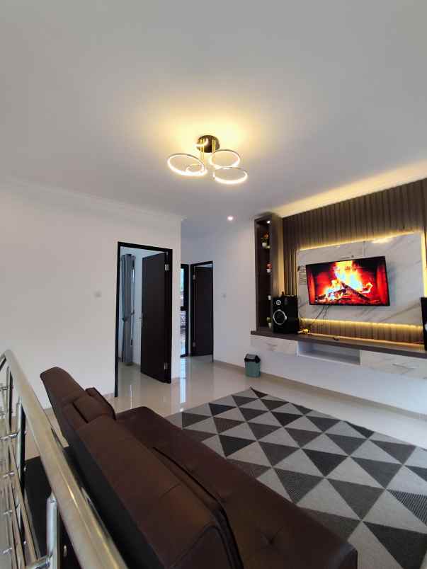 disewakan villa oro oro ombo