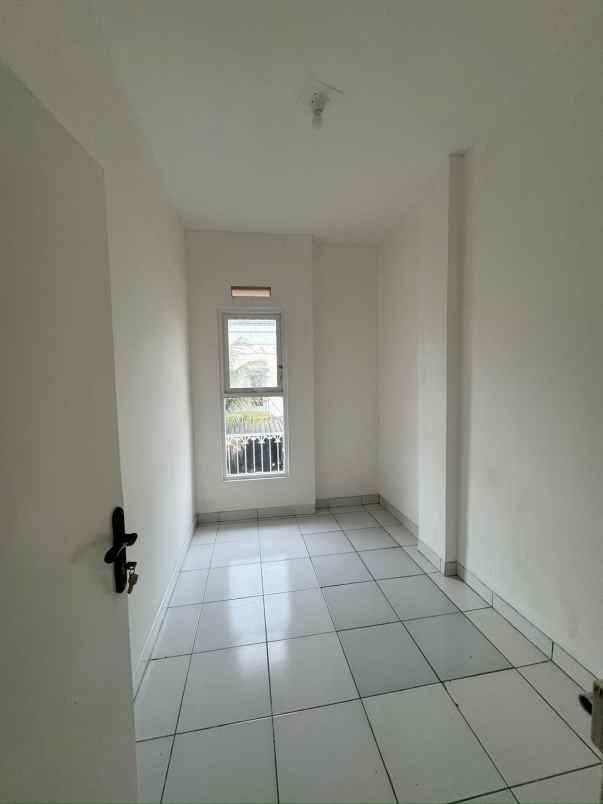 for sale ruko itc kosambi baranang siang