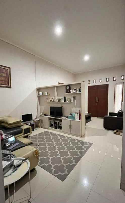 for sale rumah dan kost bagus strategis dago