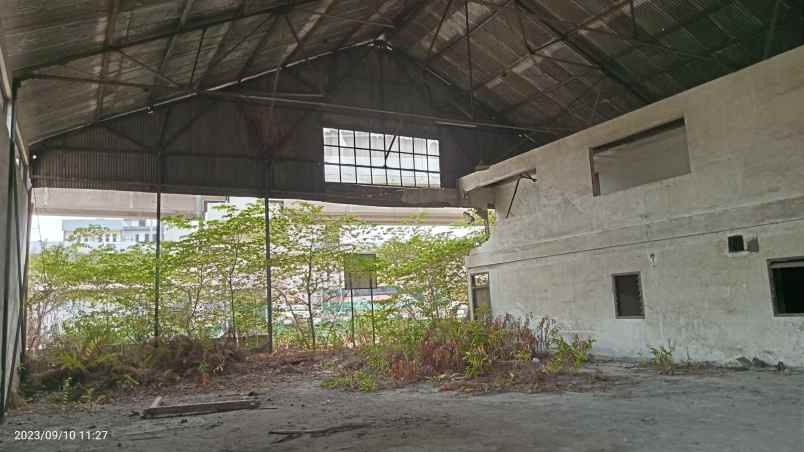 gudang 9985 m2 cakung jaktim