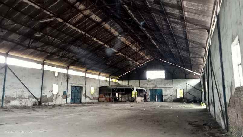 gudang 9985 m2 cakung jaktim