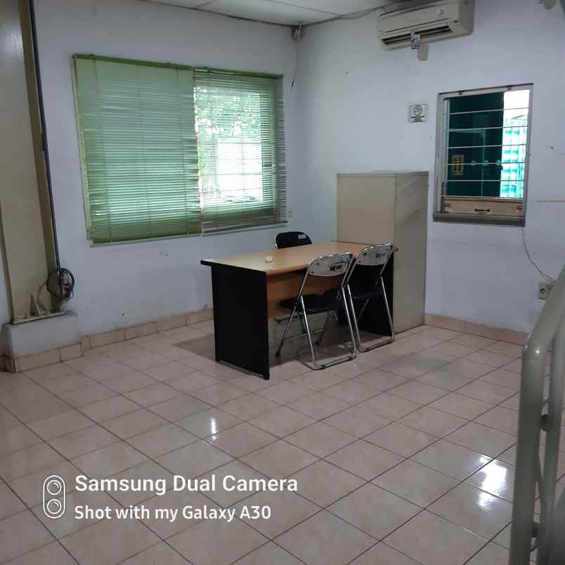 gudang siap pakai di jalan imam bonjol cibitung bekasi