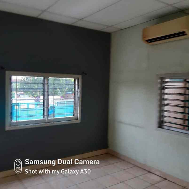 gudang siap pakai di jalan imam bonjol cibitung bekasi