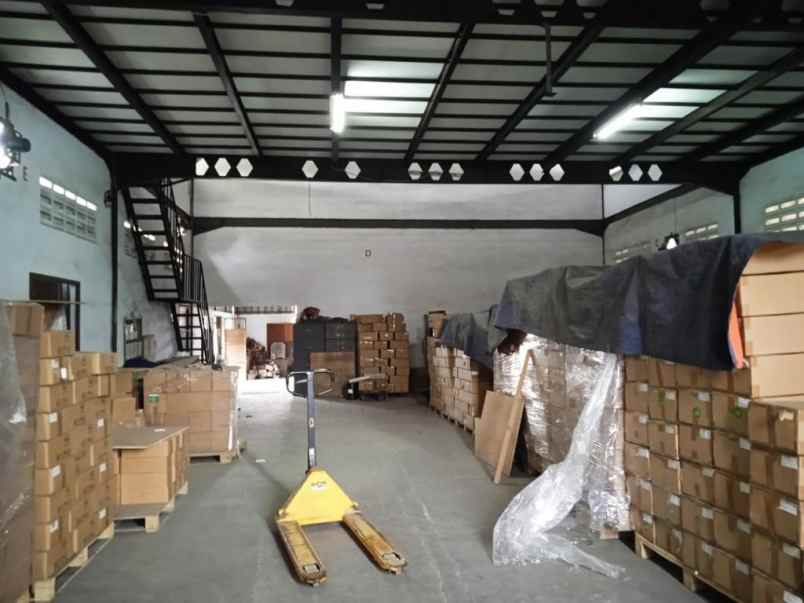 gudang siap usaha di bantar gebang bekasi