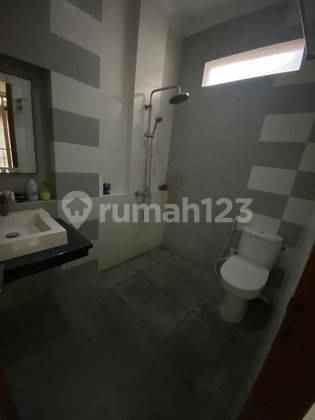 hunian mewah 2 lantai di batununggal bandung