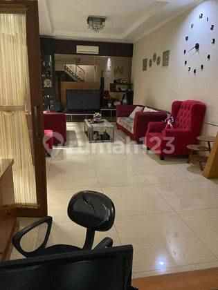 hunian mewah 2 lantai di batununggal bandung