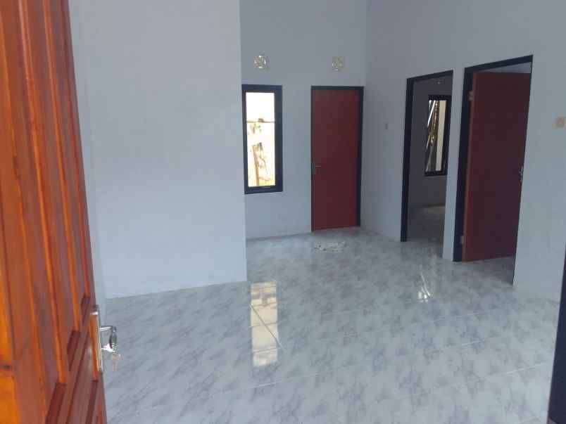 hunian modern minimalis dekat taman wisata batu