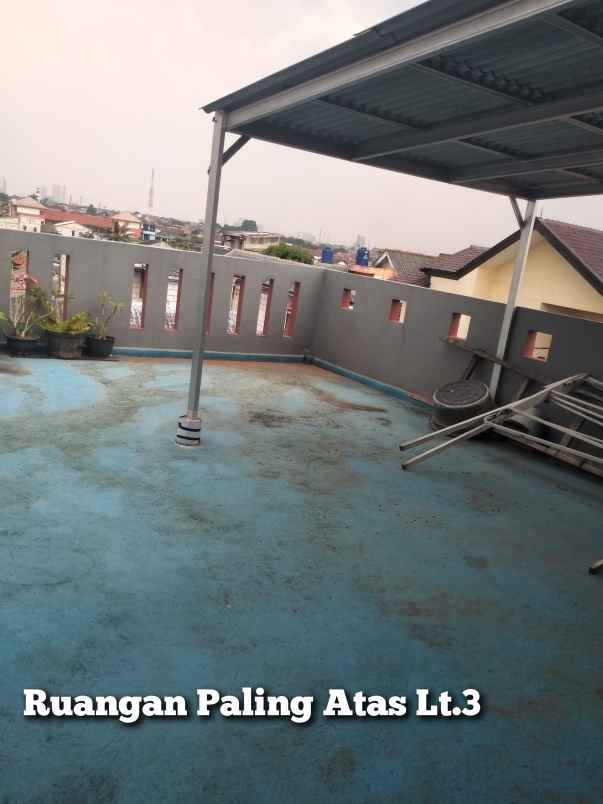 jual rumah 2 5 lantai siap huni