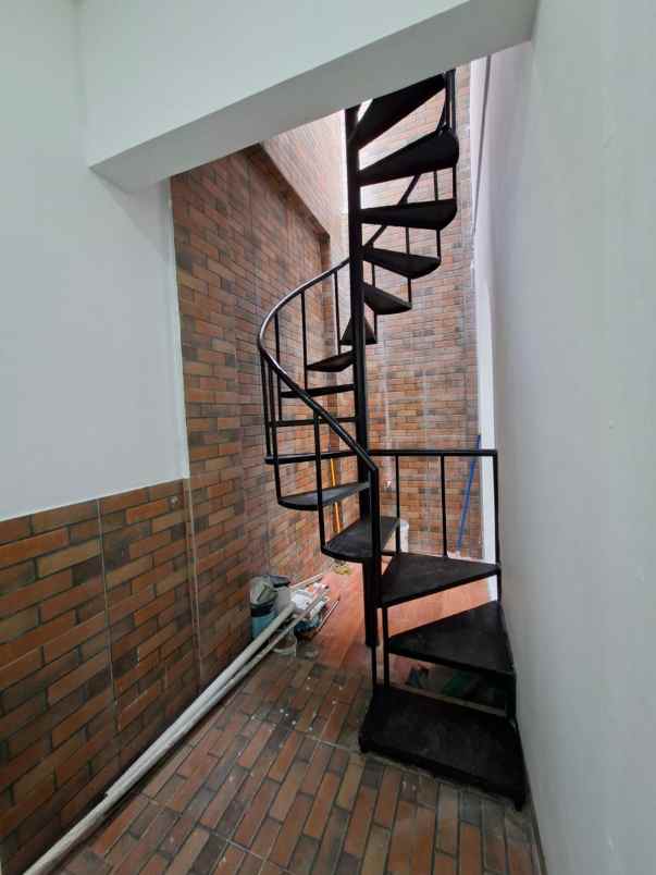 jual rumah baru taman ratu indah jak bar