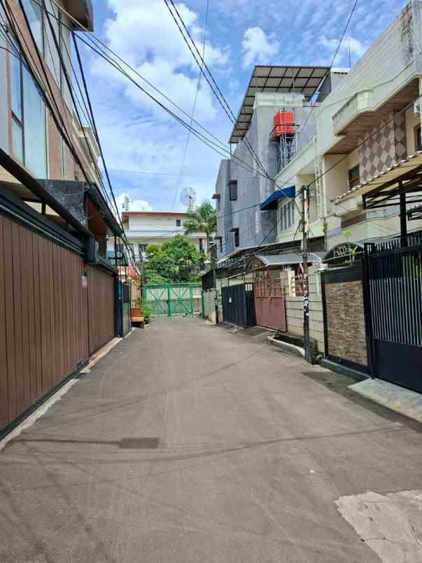 jual rumah baru taman ratu indah jak bar