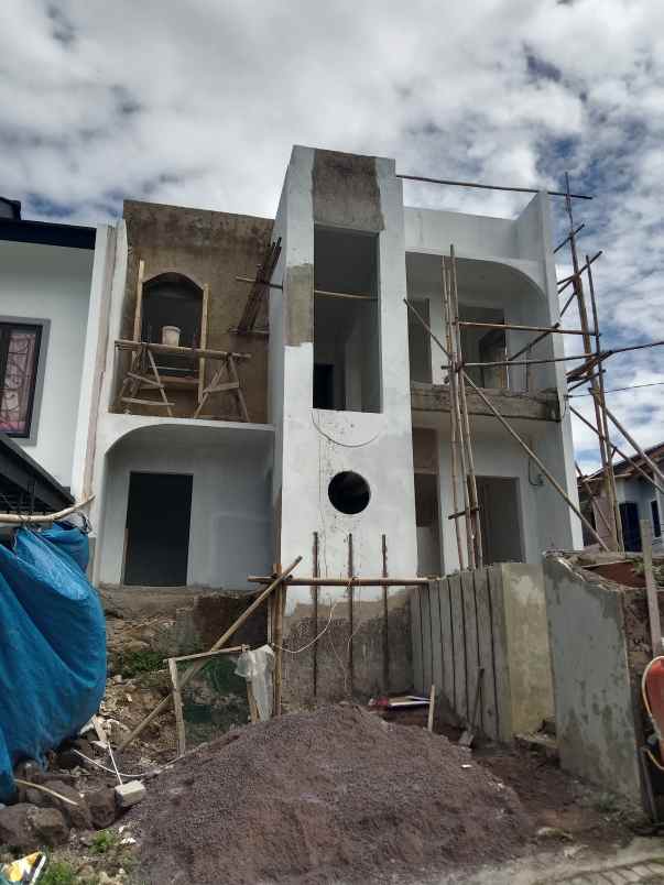 jual rumah di bandung view kota