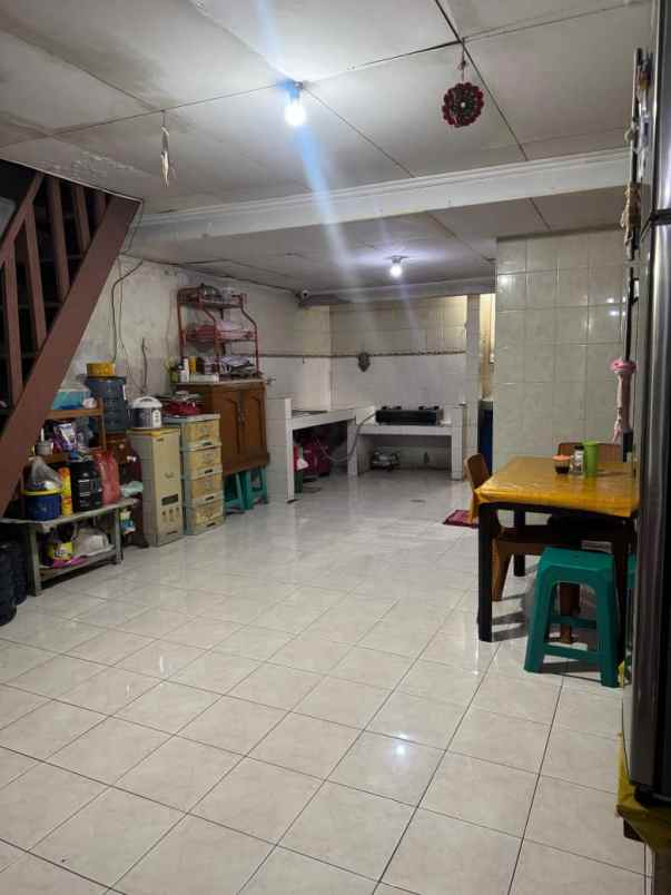 jual rumah di empang bahagia jelambar jakarta barat