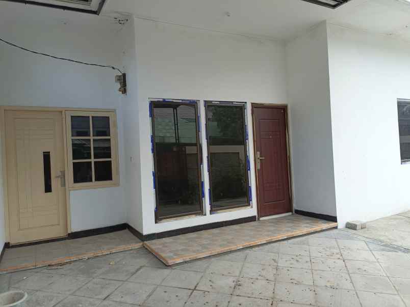 jual rumah di harapan indah bekasi