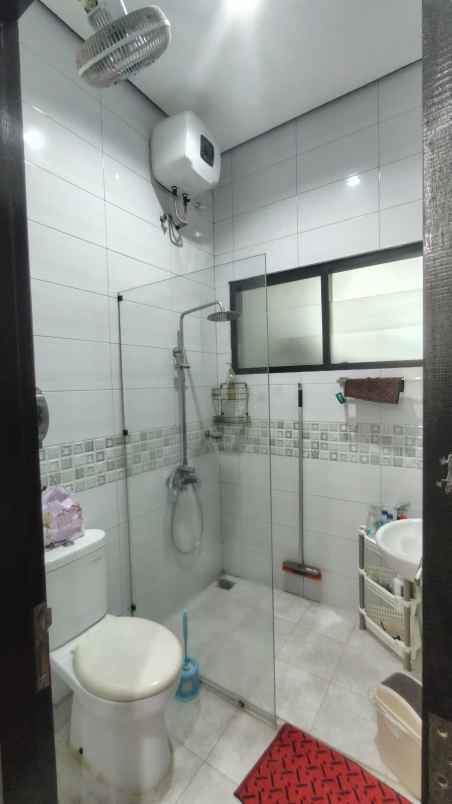 jual rumah kav dki meruya utara jak bar