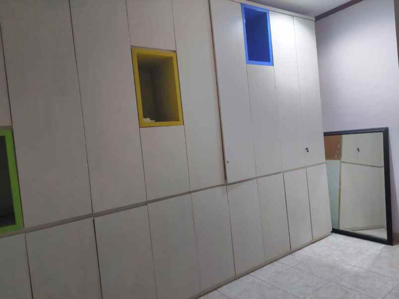 jual rumah komplek kintamani daan mogot