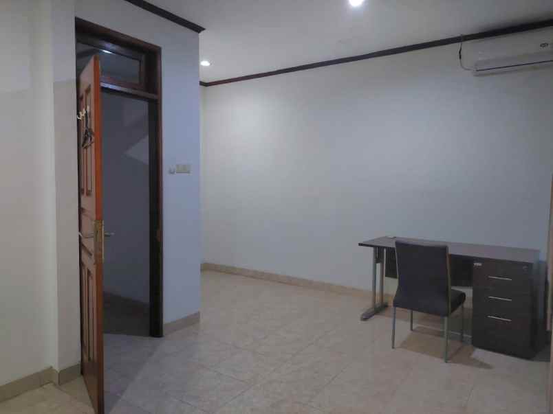 jual rumah komplek kintamani daan mogot