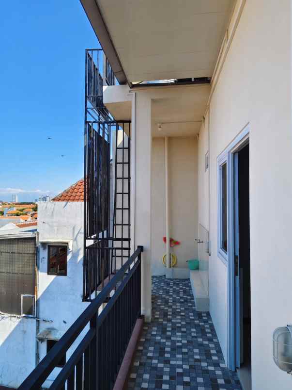 kencana sari timur rumah baru gress dijual