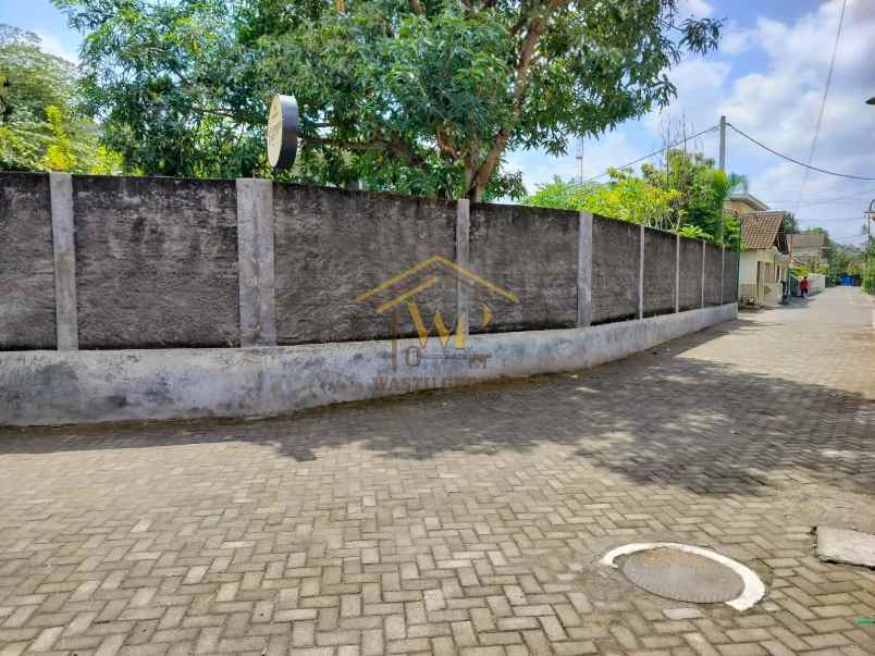 kost 22 kamar tidur shm di dekat kampus ugm tanah luas