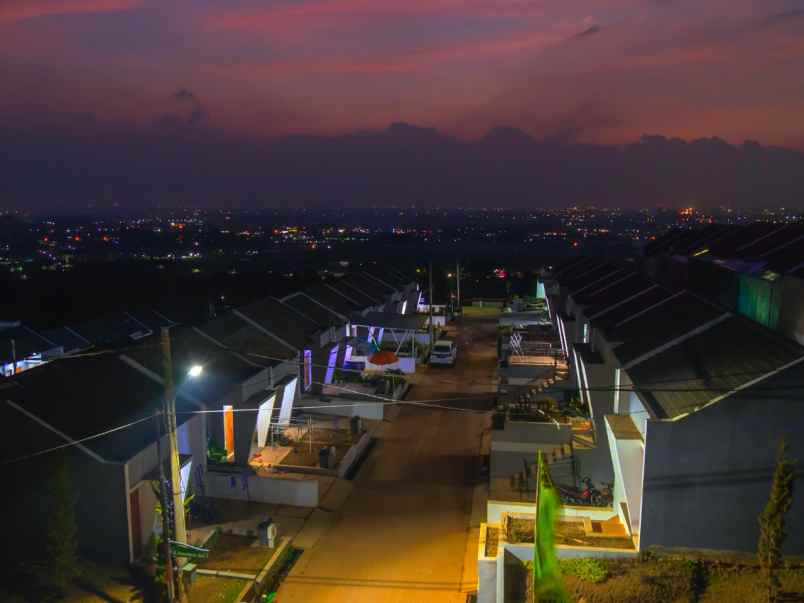 miliki hunian 2 lantai hanya dp 1 juta all in