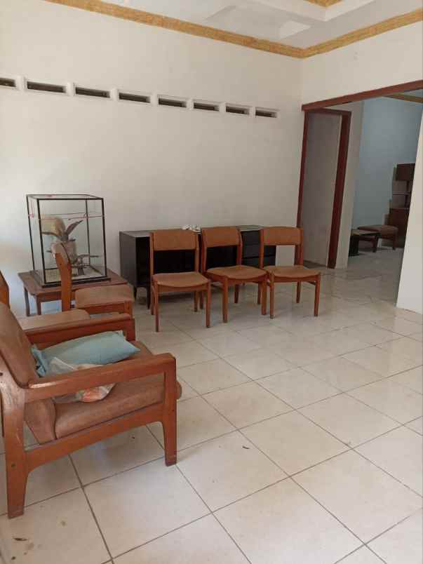 ngagel mulyo murah lokasi belakang transmart dinoyo