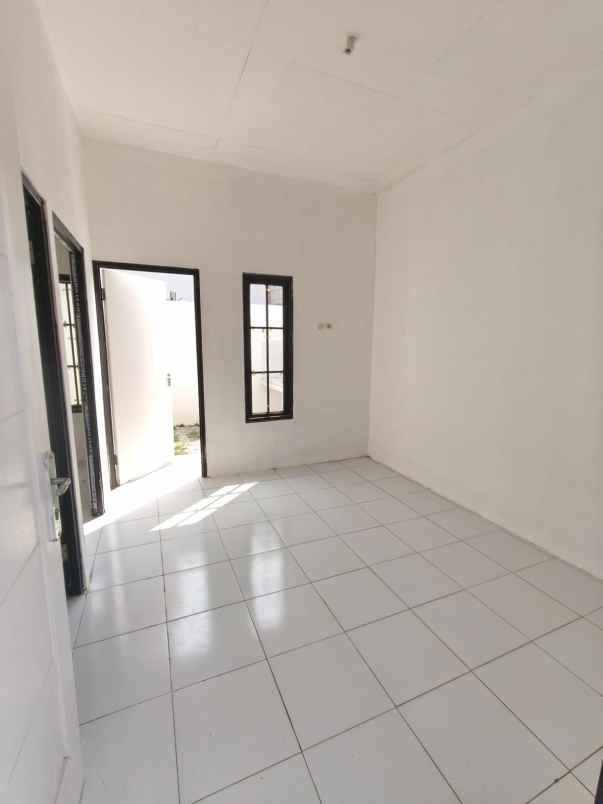 over kredit murah bangunan hebel
