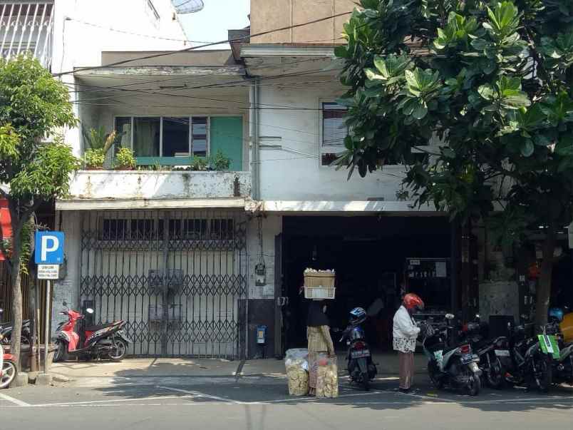 ruko 2 lt komersial pasar besar malang