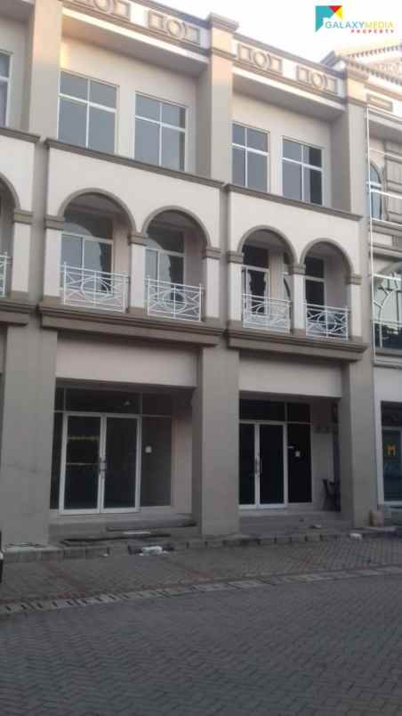 ruko 3lt lokasi premium dekat grand galaxy park bekasi
