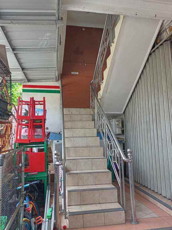ruko 4 lantai strategis di beji depok