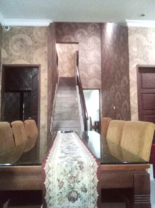 rumah 2 lantai luas 222m type 6kt cakung jakarta timur