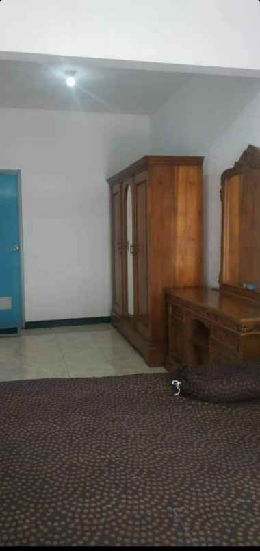 rumah 3 lantai lokasi lembang kabupaten bandung barat