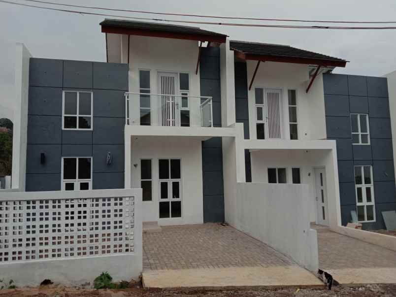 rumah arcamanik kab bandung jawa