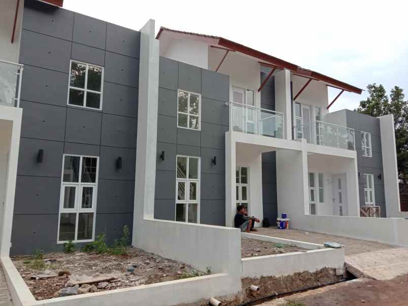rumah arcamanik kab bandung jawa