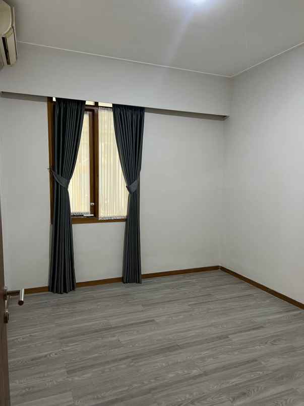 rumah bali garden city view awiligar