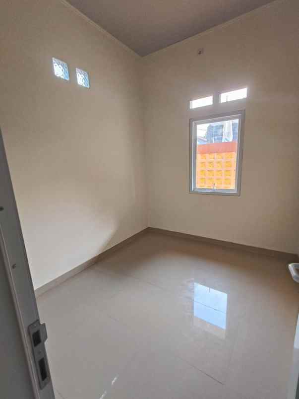 rumah baru dalam cluster di radar auri depok