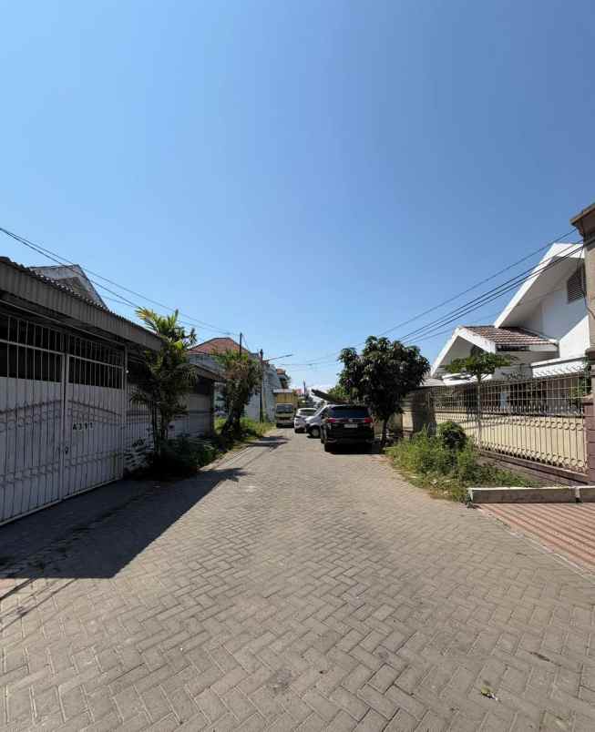 rumah baru di dharmahusada indah barat surabaya