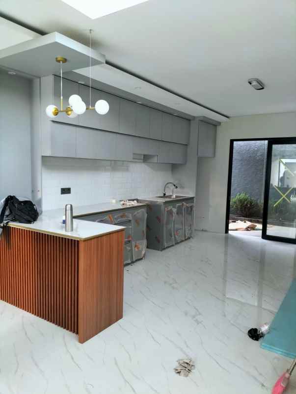 rumah baru mewah setiabudi bandung utara kota bdg