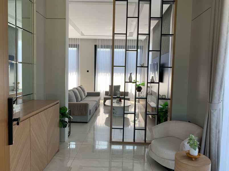 rumah baru modern 2 lantai di dekat tol buah batu