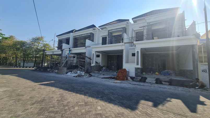 rumah baru modern lokasi manyar sukolilo surabaya