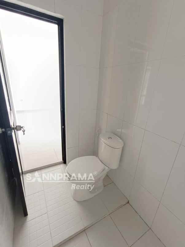 rumah baru ready stock dekat stasiun citayam depok