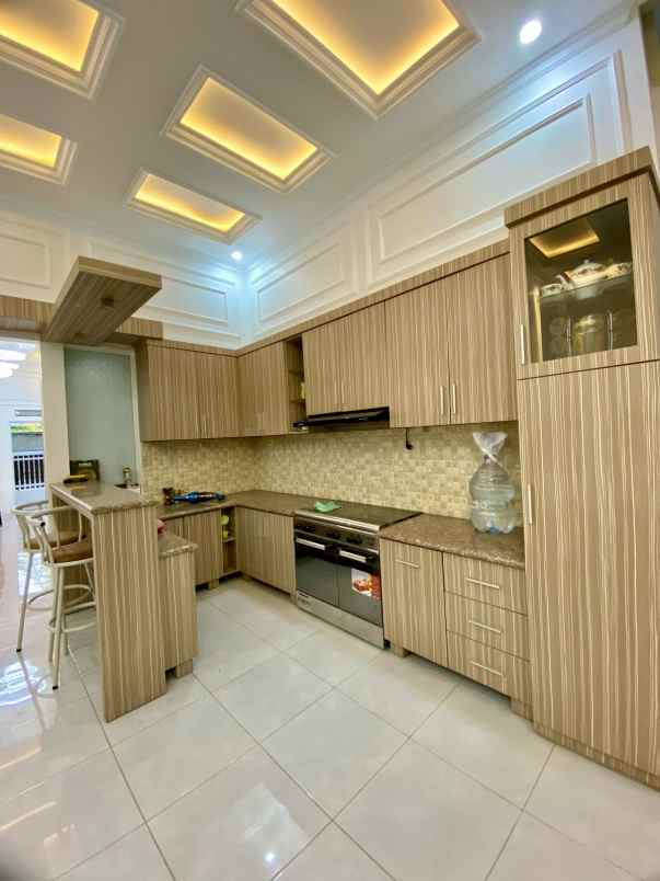 rumah baru renovasi lokasi strategis dalam perumahan