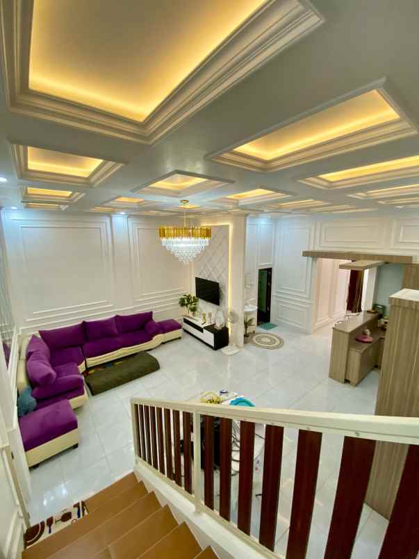 rumah baru renovasi lokasi strategis dalam perumahan