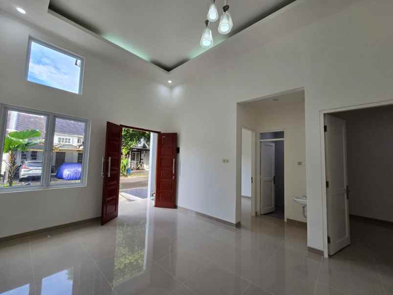 rumah baru renovasi siap huni kota wisata