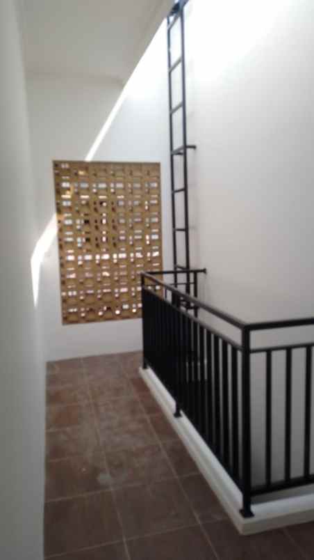 rumah baru siap huni di jatibening bekasi