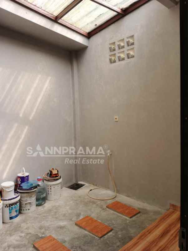 rumah cantik siap huni samasta citayam