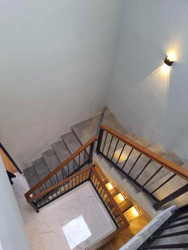 rumah ciganjur jagakarsa jakarta selatan