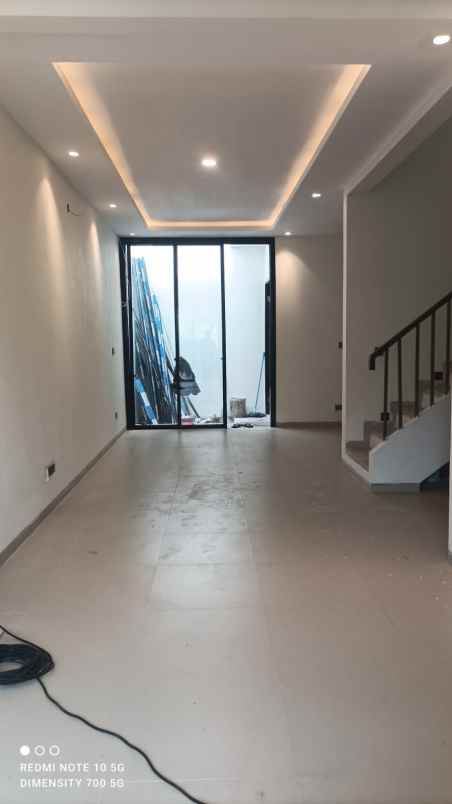 rumah cluster baru dalam komplek di jatiasih bekasi